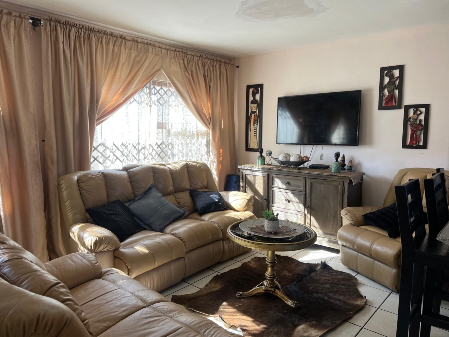 3 Bedroom Property for Sale in Waterval East North West